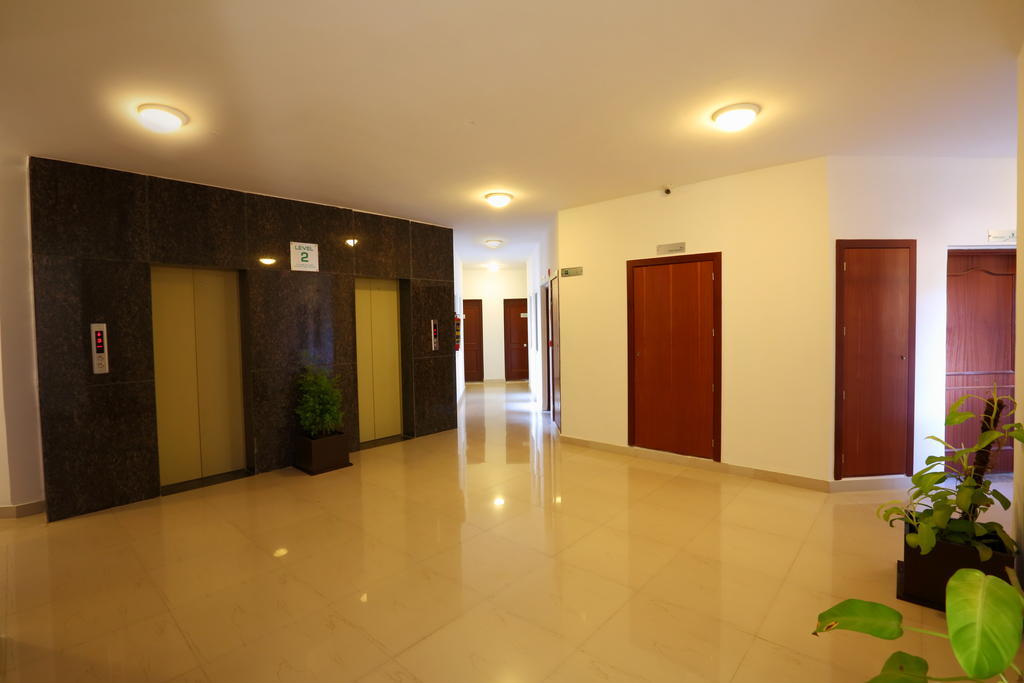 Crest Executive Suites, Whitefield Bangalore Quarto foto